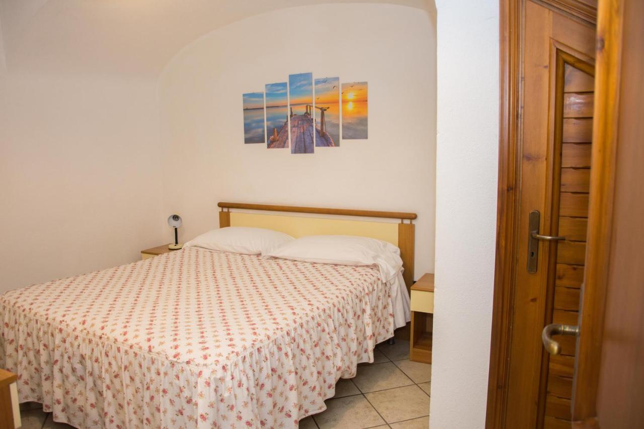 Hotel Villa Mena Forio di Ischia Eksteriør bilde